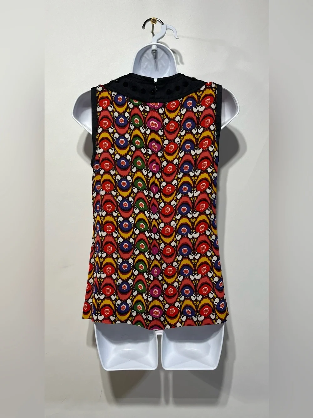 Tory Burch 100%‎ Silk Multicolor Beaded Bib Sleeveless Blouse Size Small NWT
